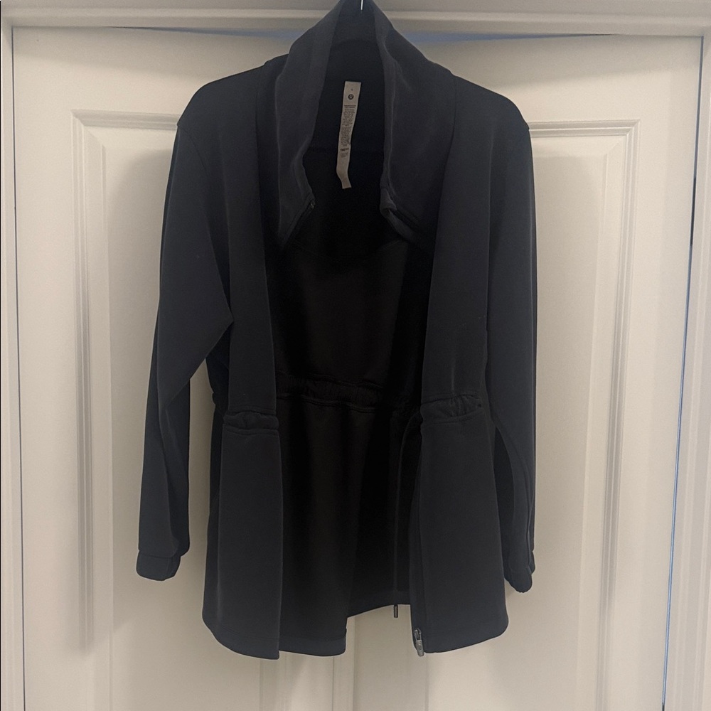 lululemon athletica Black Utility Jacket softstream cinch waist